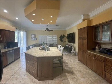 Kitchen Family Area