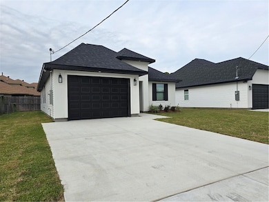 99 Carolyn Dr, Destrehan, LA 70047 - photo 3