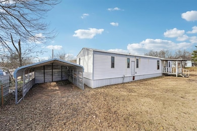 303 S 1st St, Rush Springs, OK 73082 - photo 5