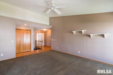 1636 W 65th St, Davenport, IA 52806 - photo 7