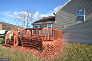 1485 Mountain Shadow Terrace, Fayetteville, PA 17222 - photo 7