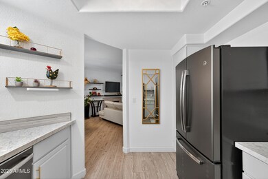 7575 E Indian Bend Rd unit 1055, Scottsdale, AZ 85250 - photo 7