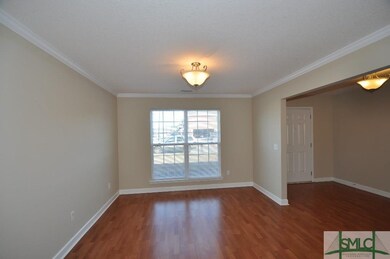 Living Room/ Foyer