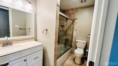 79 Highview Dr, Woodbridge, NJ 07095 - photo 6