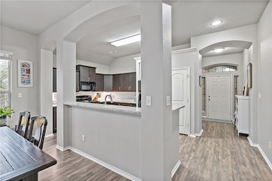 103 Wild Flower Ct, Navasota, TX 77868 - photo 4