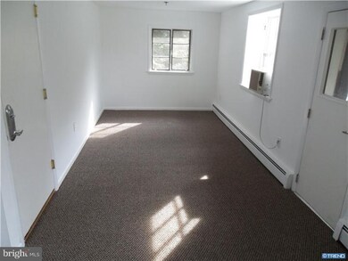 2300 Cherry Ln unit 4, Wilmington, DE 19810 - photo 3