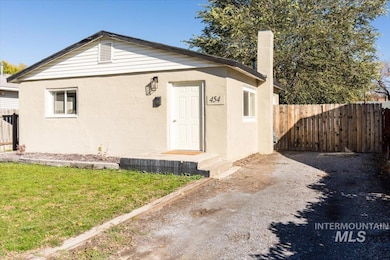 454 Pershing Ave, Pocatello, ID 83201 - photo 2