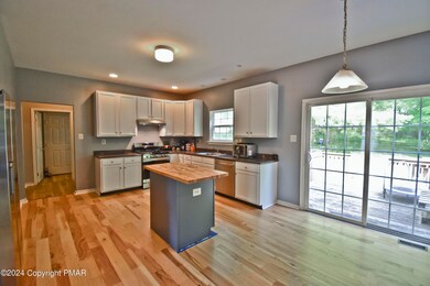 2327 Snapdragon Point, East Stroudsburg, PA 18301 - photo 4