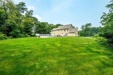 8 Linwood Ln, Stratham, NH 03885 - photo 3