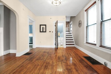 5-web-or-mls-614-e-7th-st