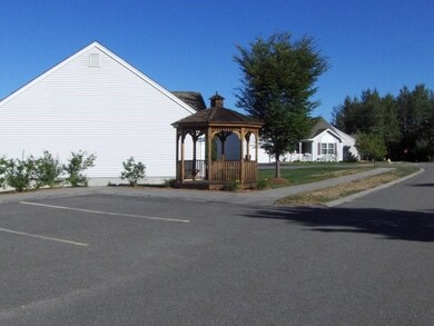 15 Amanda Dr, Hudson, NH 03051 - photo 5