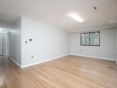 2 Greenbriar Dr unit 302, North Reading, MA 01864 - photo 6