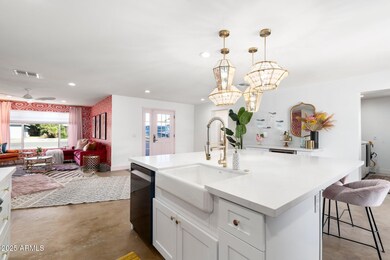 Bright Open Floor Plan