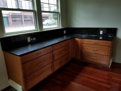 40 Laurel St unit 401, Somerville, MA 02143 - photo 7