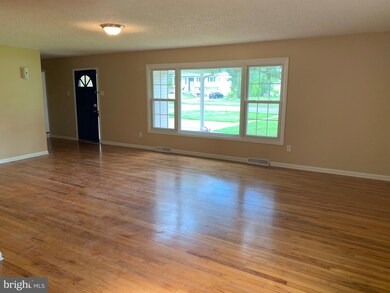 876 W Somerdale Rd, Somerdale, NJ 08083 - photo 4