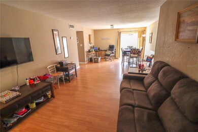 Living/Dining Combo