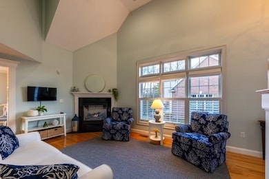 15 Peachey Cir unit 204, Middleton, MA 01949 - photo 7