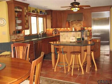 1457 Fox Hollow Rd, Schenectady, NY 12309 - photo 3