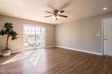 169 Central Blvd unit 37, Mount Washington, KY 40047 - photo 7