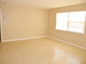 819 33rd St, West Palm Beach, FL 33407 - photo 2