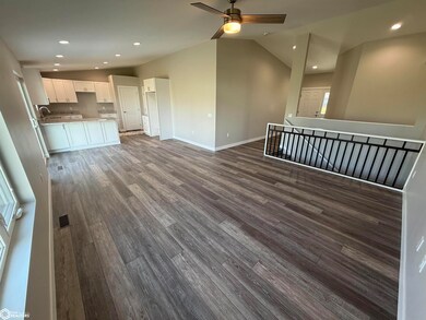 629 Meadow Ln, Carroll, IA 51401 - photo 6