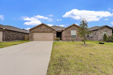 25465 Black Spruce Dr, Cleveland, TX 77328 - photo 2