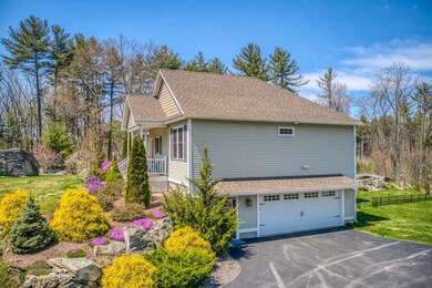 11 Moeckel Rd, Windham, NH 03087 - photo 4