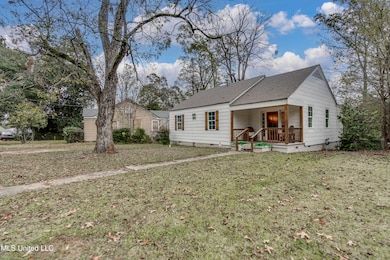 417 Dunbar St, Jackson, MS 39216 - photo 2
