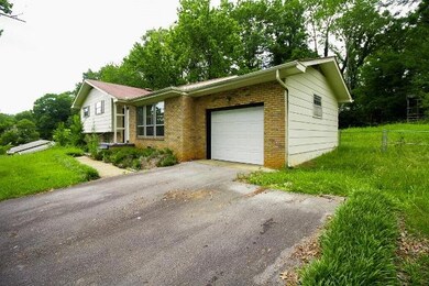 1323 Koblan Dr, Hixson, TN 37343 - photo 4