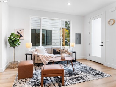 9424 N Oswego Ave, Portland, OR 97203 - photo 5