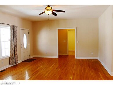 138 Westhaven Dr, Statesville, NC 28625 - photo 5