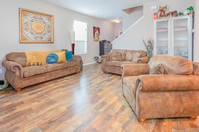 10114 Castello Canyon, San Antonio, TX 78254 - photo 4