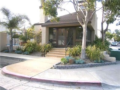 Clubhouse for your private use with reservation.