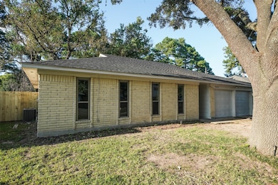 29623 Brookchase Dr, Spring, TX 77386 - photo 2