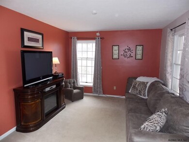 546 Victory Cir, Ballston Spa, NY 12020 - photo 6