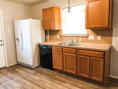 33126 Cottonwood Bend, Magnolia, TX 77354 - photo 5