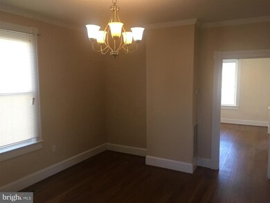 208 W 3rd Ave, Ranson, WV 25438 - photo 5