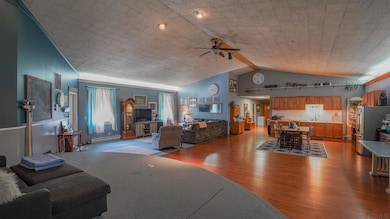 435 N Allen St, Wabash, IN 46992 - photo 3