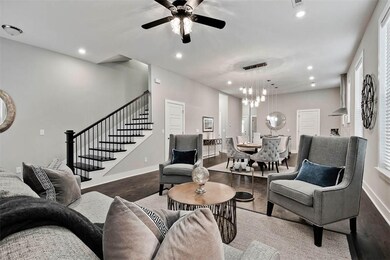 923 S Washington Ave, Fayetteville, AR 72701 - photo 2