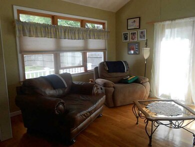 4 Oakdale St, Smithfield, RI 02917 - photo 5
