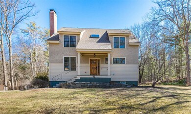 93 Walker Bungalow Rd, Portsmouth, NH 03801 - photo 2