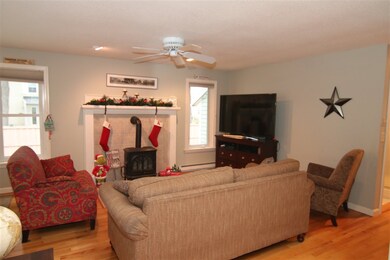 39 Evans Cir, Keene, NH 03431 - photo 3