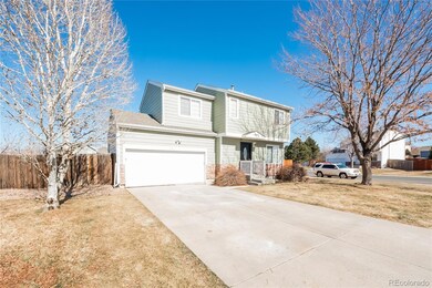 1405 S Pitkin Ct, Aurora, CO 80017 - photo 2