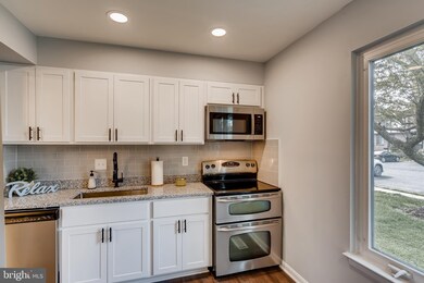 109 Bourbon Ct, Parkville, MD 21234 - photo 5