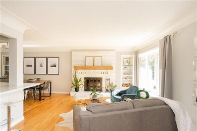 5404 SW 16th St, Des Moines, IA 50315 - photo 5