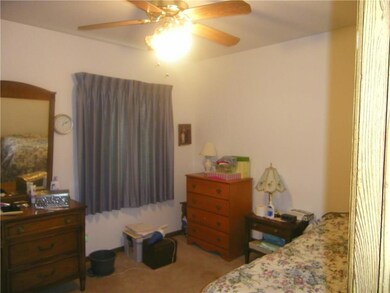 4035 40th St, Des Moines, IA 50310 - photo 7