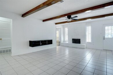 916 Stratford Dr, Bedford, TX 76021 - photo 5