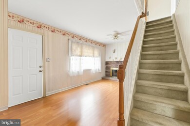 611 Boulton Ave, Point Pleasant Boro, NJ 08742 - photo 2