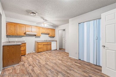 1102 N St, Barling, AR 72923 - photo 7