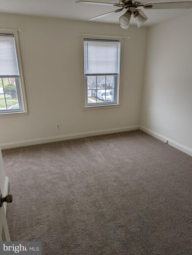 4901 Cedar Garden Rd, Baltimore, MD 21229 - photo 6